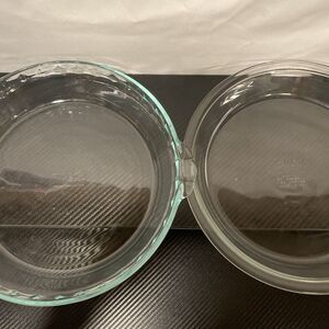 Vintage Pyrex Clear Glass Pie Dish 229 Crimped Edge 9 1/2" Fluted Handles & 209‎